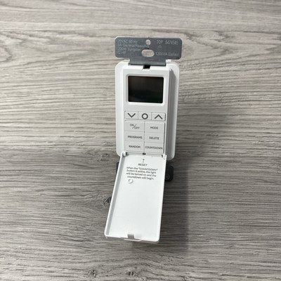 Utilitech SunSmart 7-Day In-wall Digital Timer #5474545, White 120VAC 60HZ