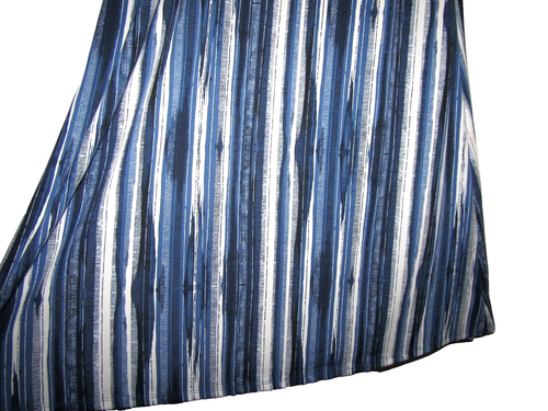 NUEVO CON ETIQUETAS $38, ROBERT LOUIS Maxi Falda Línea A Azul y Blanco, Talla Pequeña, Poliéster/Spandex - Imagen 2 de 12