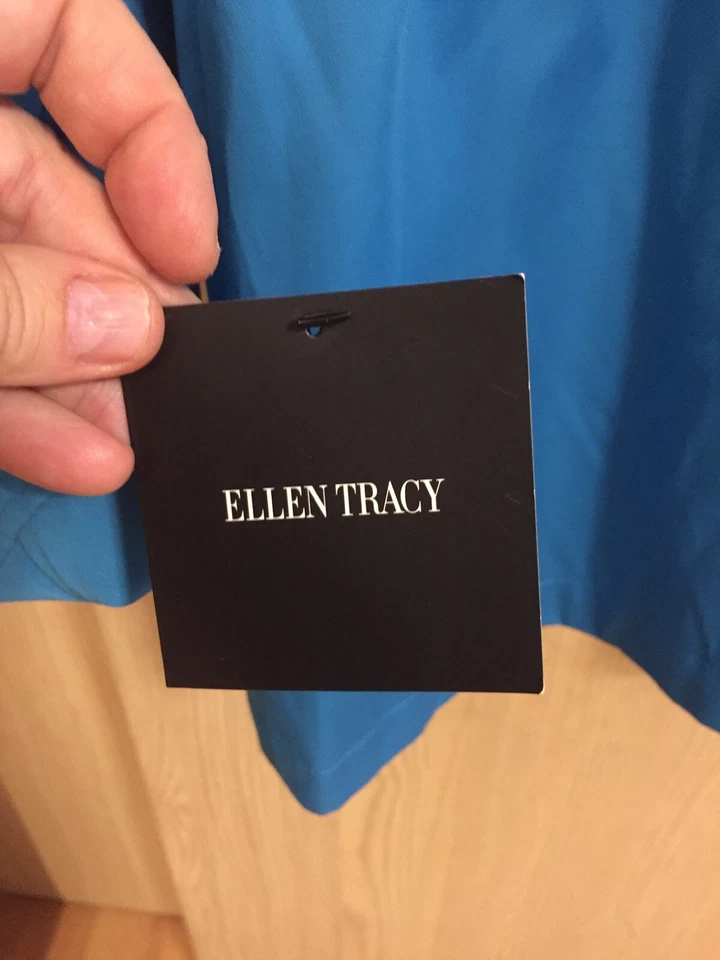 Ellen Tracy Blue Ladies Raincoat Jacket Large - Image 3 of 4