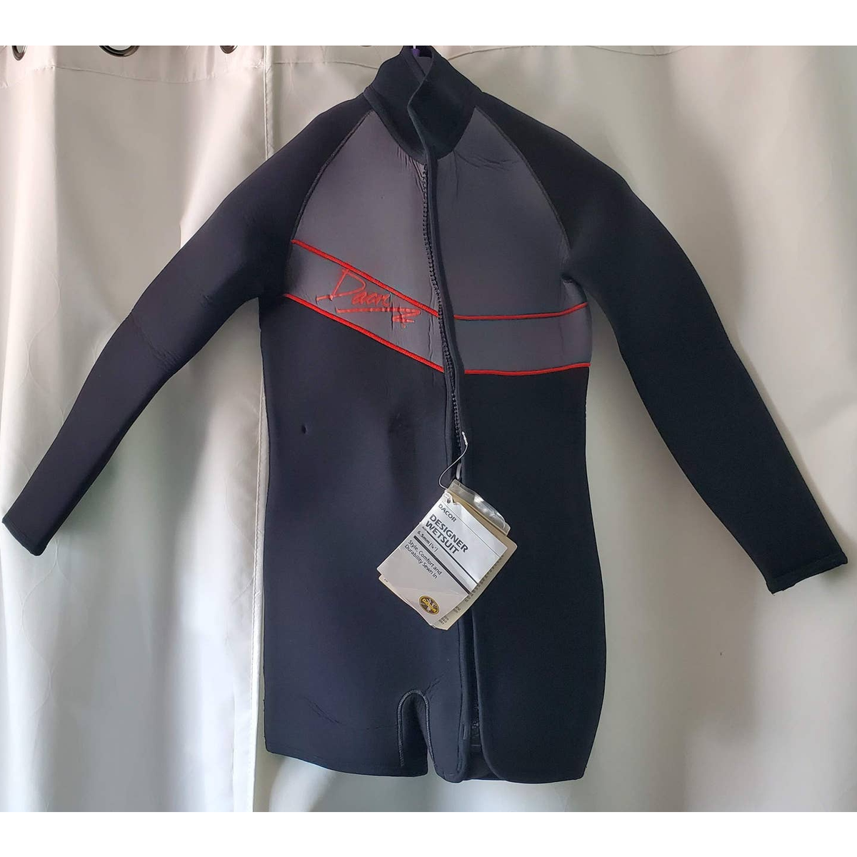 NWT Dacor Mens Wetsuit Size Small | eBay display picture 1