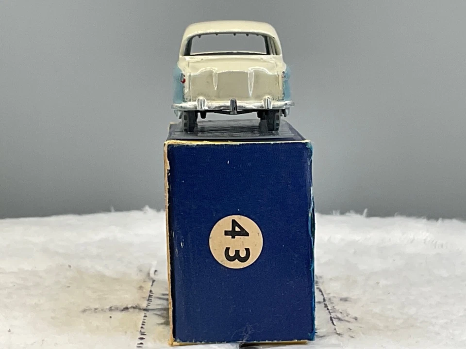 1950s Moko Matcbox #43A Hillman Minx N,Mint in B3Box all Original - Image 3 of 4