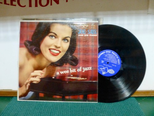 JOE SAYE A WEE BIT OF JAZZ. GLAMOUR / CHEESECAKE COVER. VG+. MONO LP. - 第 1/2 張圖片