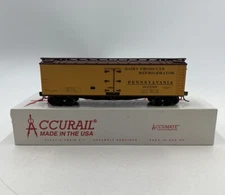 Ho Scale Train Accurail 102506 40ft PRR Box Dairy Products Refrigeration
