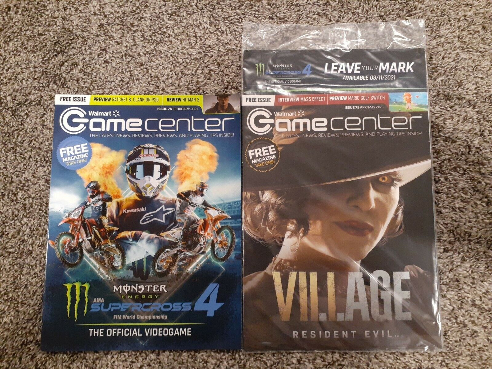 39 issues Game Center Walmart Videogame Magazine + Geek LOT + Posters - PS5  Halo