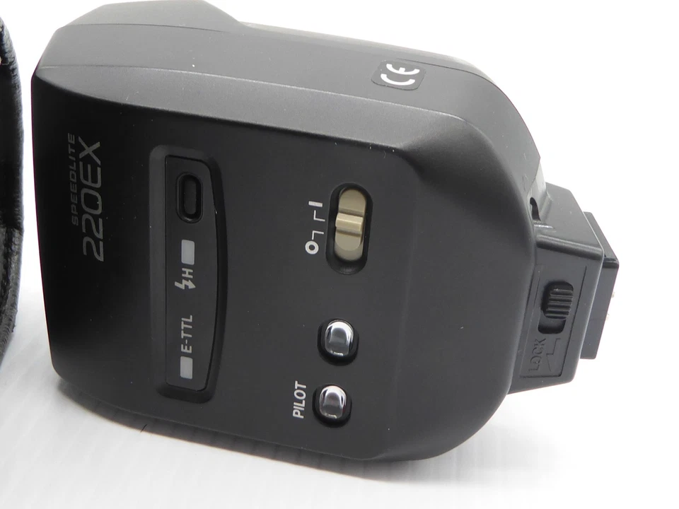 MINT Canon SPEEDLITE 220EX Shoe Mount Flash E-TTL for Canon EOS & GX models. - Image 4 of 4