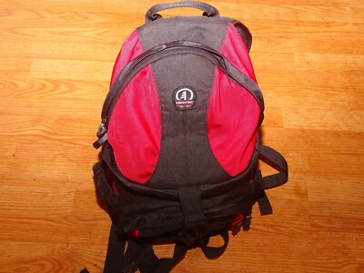 TAMRAC ADVENTURE 7 BACK PACK CASE