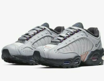 NIKE AIR MAX TAILWIND 4 YOUTH [SIZE 5Y] WOLF GREY/PLATINUM/ORANGE 