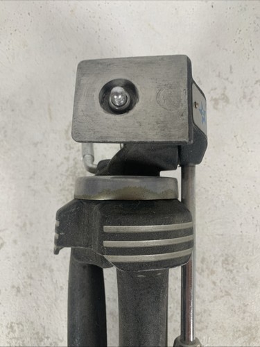 RARE VINTAGE - STAR D ALUMINUM DAVIDSON OPTRONICS PHOTO VIDEO CAMERA TRIPOD USA - Picture 4 of 5