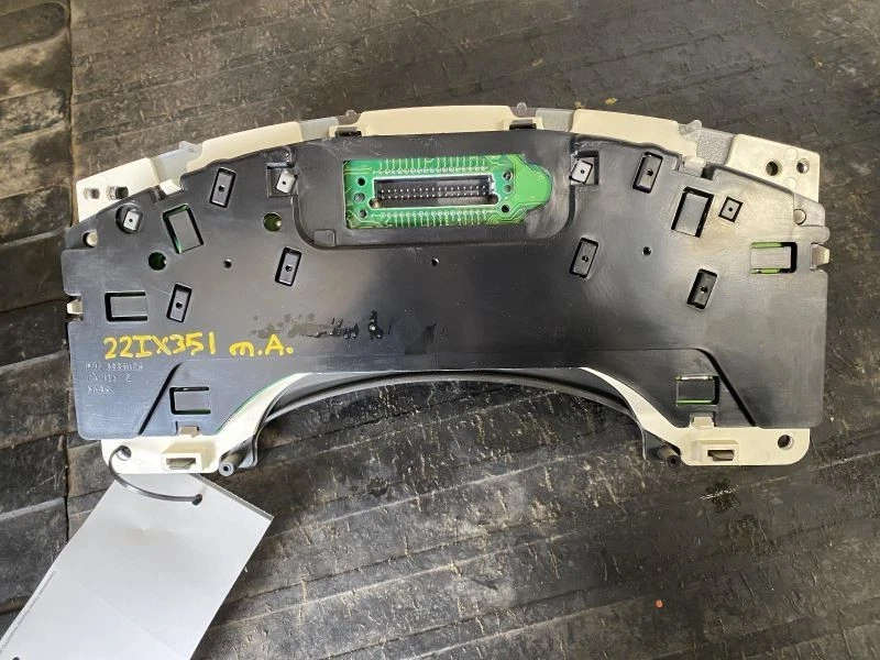 Velocímetro Cluster EE. UU. Se adapta a 01-02 EXPRESS 1500 VAN 1714062 Foto 3 de 4