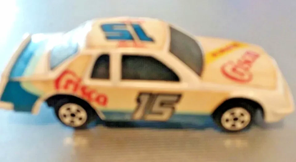  ERTL Crisco Racing 1988 Brett Bodine Thunderbird #15 réplica fundida a presión 1/64 CC1 Foto 3 de 4