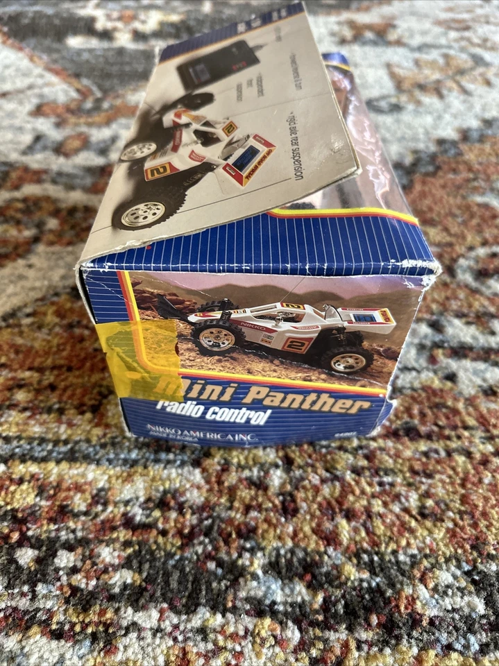 Nikko America Inc Mini Panther 24201 RC Remote Radio Controlled Car 1/24 Vintage - Image 4 of 4