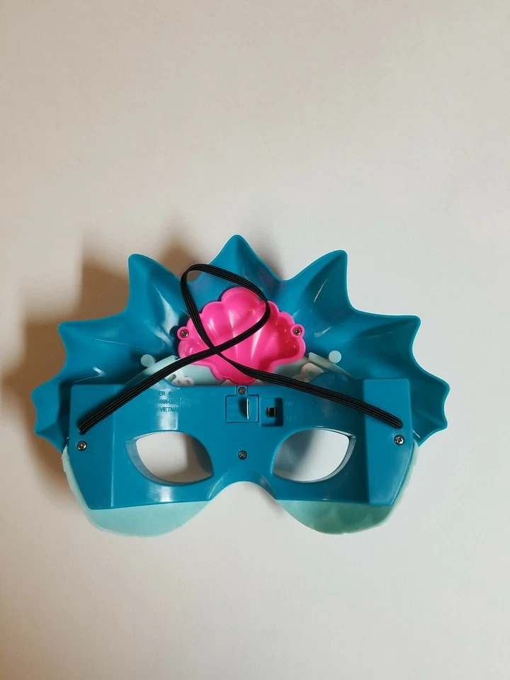 Mermaid Halloween Light-Up Mask Girls Halloween Custume Or Play Dress-Up - Image 3 of 4