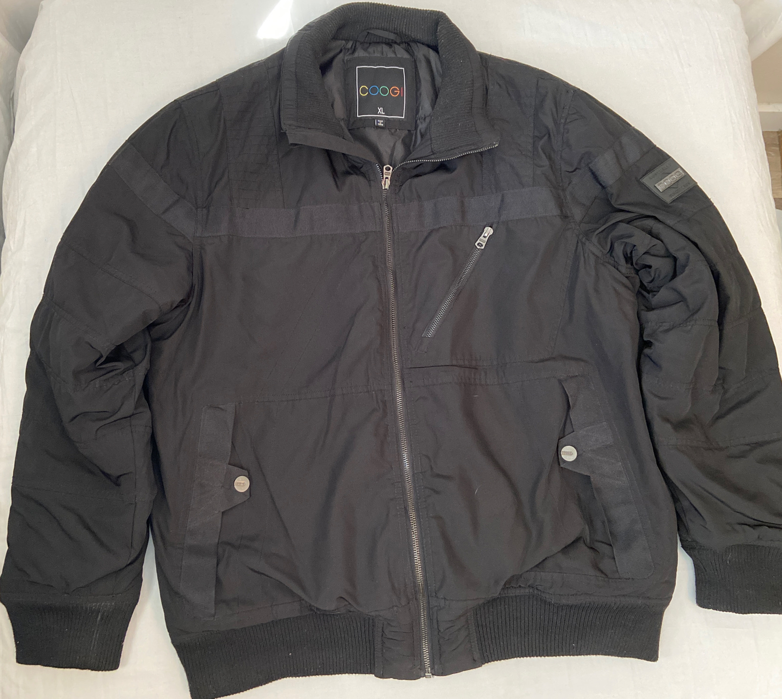 COOGI Heavy Warm Black Winter Coat with Logo in Size XL