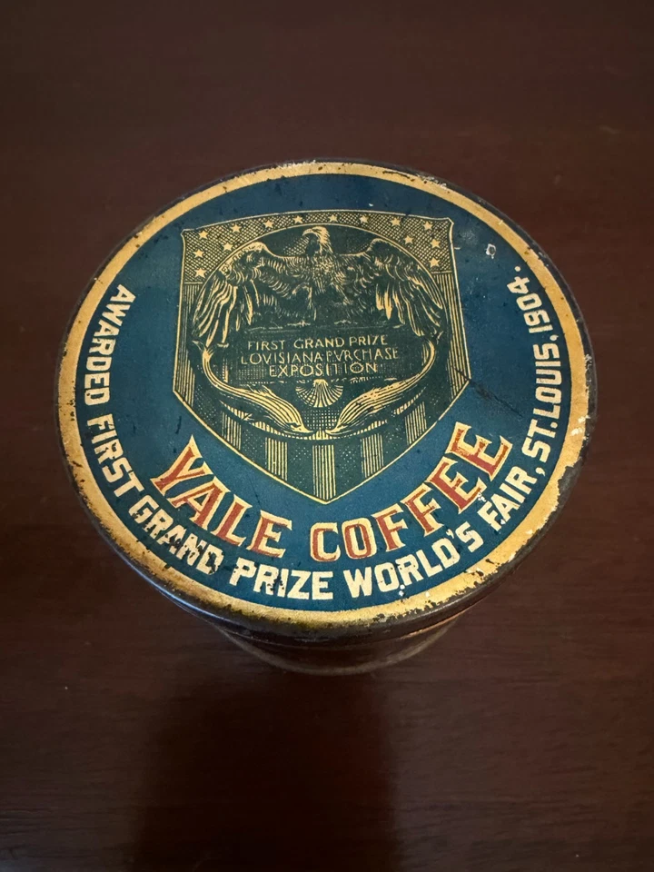 Lata de café Yale, aprox. 1905, tamaño de muestra, volteador de piedra y lluvia de tela, St. Louis MO Foto 3 de 4