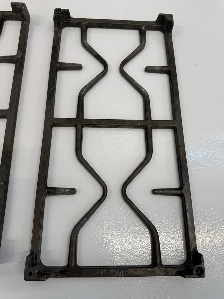 Conjunto de grelha Miele Range #10261560 - Compatível com faixas de 36" e 48" - Imagem 4 de 4