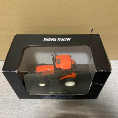 Kubota 1/32 Tractor GLOBE M135G | eBay