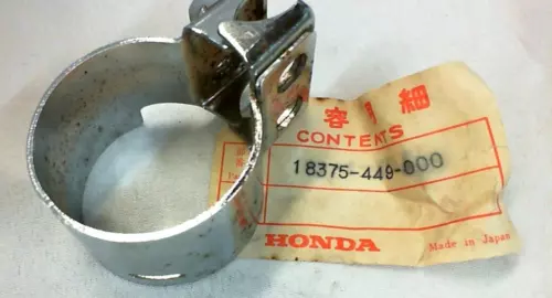 18375-449-000 1982 Honda CX500 C R OEM Exhaust Muffler Clamps Brackets