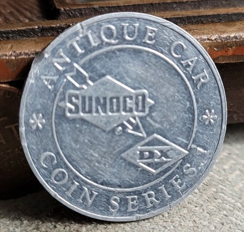 VINTAGE 1968 ALUMINUM SUNOCO ANTIQUE CAR COIN FOR OLDSMOBILE 6 1923 MODEL