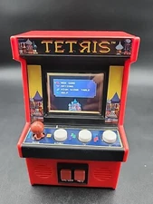 Vtg TETRIS Fun Arcade Handheld Mini Game Red Cabinet Collectible Retro - TESTED