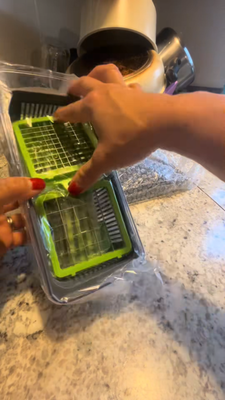 16-in-1 Gemüseschneider Set Mit 7 Klingen - Inkl. Zwiebelhacker, Schäler, Aufbewahrungsbox | Küchenhelfer Für Schnelles Schneiden