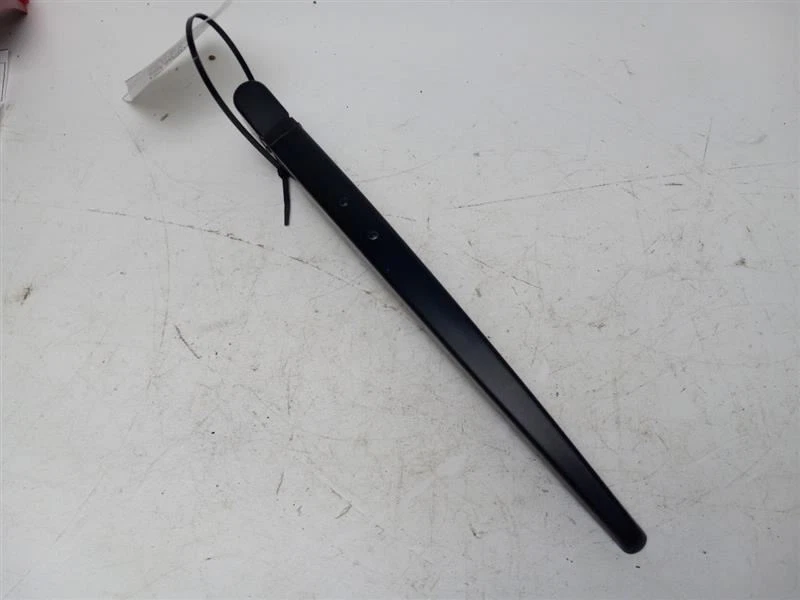 Chevrolet Traverse 2011 brazo limpiaparabrisas trasero 60527 Foto 2 de 4