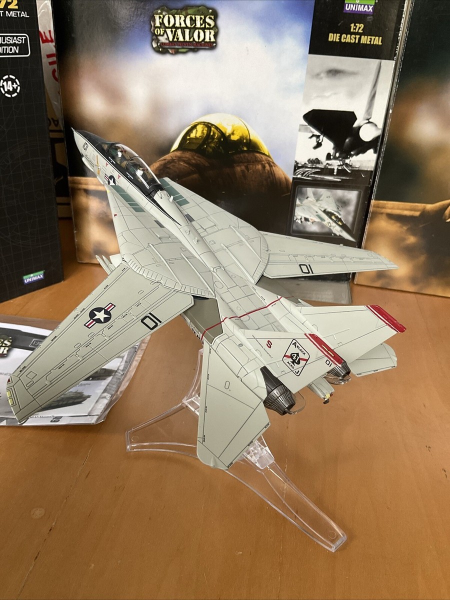 UNIMAX 1/72 US F-14A TOMCAT VF-154 BLACK KNIGHTS 85037