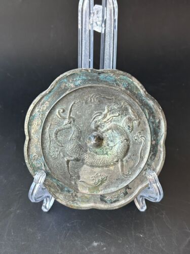 China bronze mirror Dragon motif ornament flower shaped rim mirrors 单龙花形铜镜