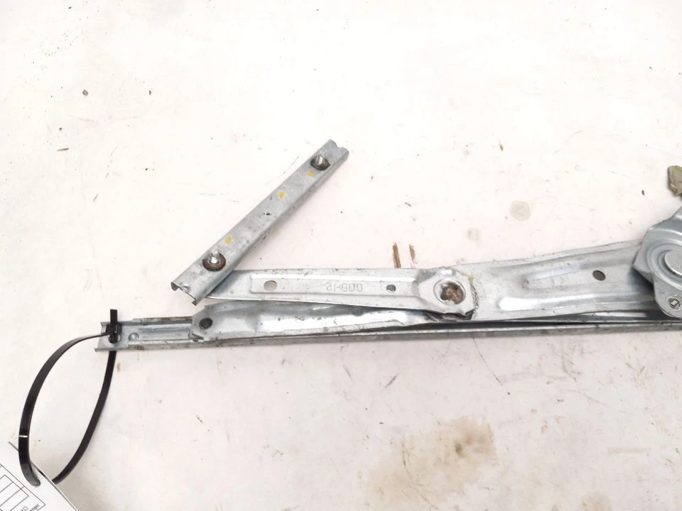 FRONT DRIVER DOOR WINDOW REGULATOR fits MITSUBISHI OUTLANDER 2011 - 2020 - Image 3 of 4