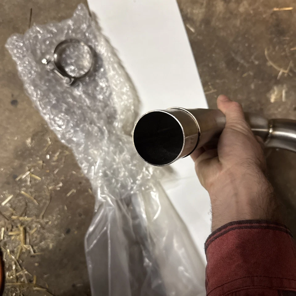 Deslizable para Suzuki GSXR1000 2009-2011 sistema modificado escape enlace medio tubo de conexión Foto 4 de 4