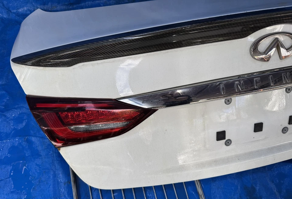 INFINITI Q50 TAPA MALETERO CUBIERTA PUERTA TRASERA ESCOTILLA BLANCO 2017 - 2023 # OR15-TRS347 Foto 4 de 4