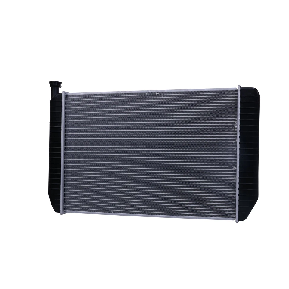 2494 Radiator for Chevy P30 1999 GMC P3500 1999 20781 CU2494 431340 52473153 — 第 4/4 张图片