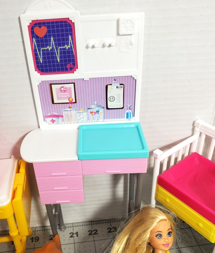 Barbie Mattel Playsets Crib Doctor Chelsea Car Doll Kelly Doll Animals 26 Pc - Picture 4 of 24