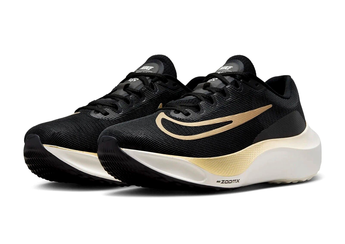Size 11 - Nike Zoom Fly 5 Black Metallic Gold Grain for sale Size 11 - Nike Zoom Fly 5 Black Metallic Gold Grain for sale