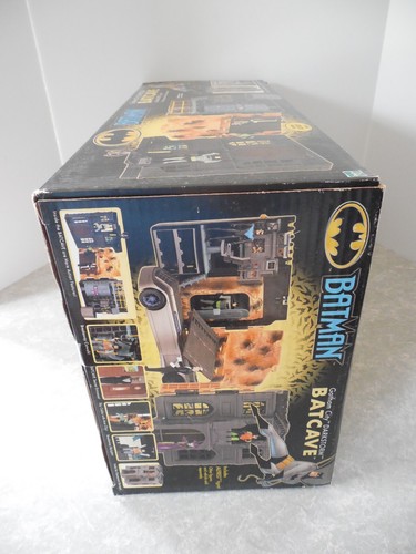 BATMAN GOTHAM CITY DARKSTORM BATCAVE, HASBRO, 2002, FIGURA ALFRED MANCANTE! - Foto 4 di 8