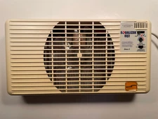 Suncourt Vent Register Booster Equalizer EQ2 Fan Heat / AC Model HC300 Nice Cond