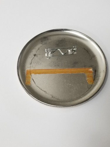 BC LIONS CFL FOOTBALL BUTTON. - Picture 3 of 3