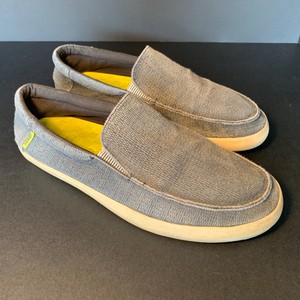 calçado slip on