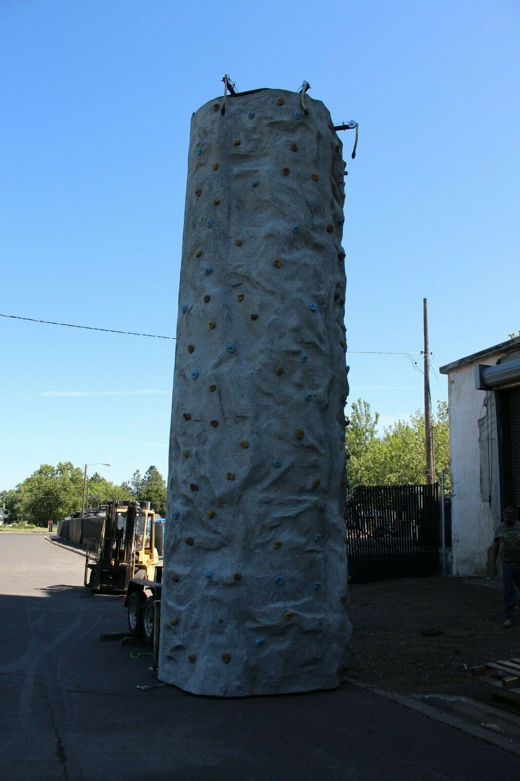 24' Extreme Engineering Portable Rock Climbing Wall W/ 3 Belay In The