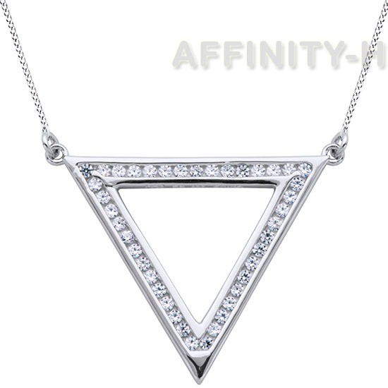 国内発送[TATIANA]SILVER925 Intersect Point Pendant necklace 1/2 CT Simulated Diamond Open Triangle Pendant Necklace 925
