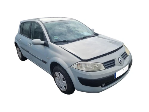 8200115543 Condensador/Radiador Aire Acondicionado per RENAULT MEGANE II 215012 - Foto 4 di 7