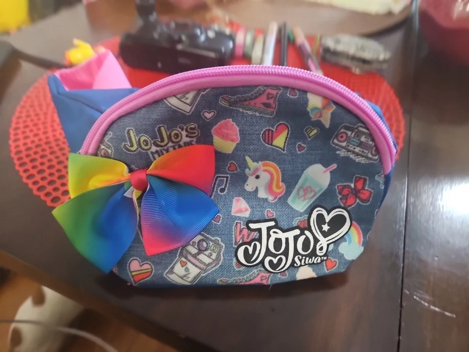 Jo Jo Siwa Fanny Pack Nickelodeon Rainbow Hearts Blue Waist Pack Waist Belt - Image 3 of 3