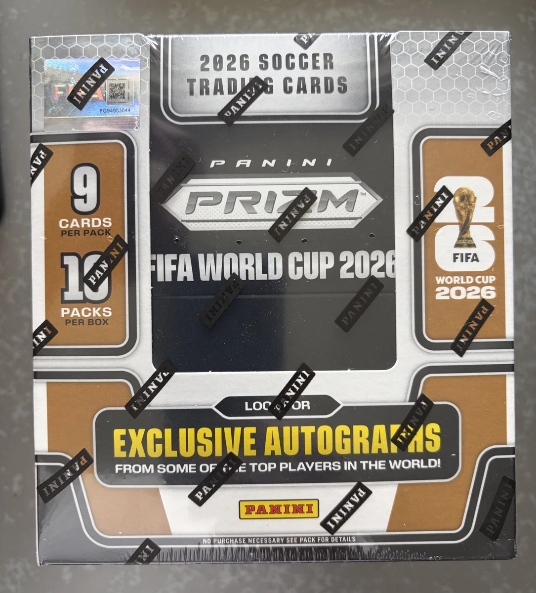 FIFA World Cup Soccer Japan Serial Numbered Sports Trading Cards