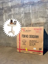 Roundhill Furniture Rene Round Pedestal End Table – 26" White Solid Wood Table