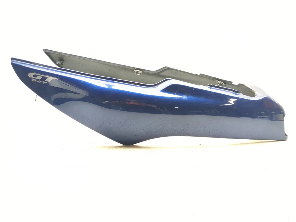 88-91 本田 NT650 Hawk GT 后尾盖面板 77210-MN8-0100 — 第 3/4 张图片