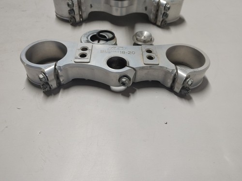 2008 KTM 450 SXF Triple Tree Clamp Assembly 59401031019, 59401034019 - Picture 3 of 10