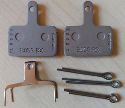 Shimano B05S Resin (Nachfolger B03S) Scheibenbremsbeläge 1 Paar+Feder+Splinte