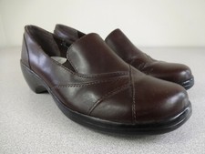 CLARKS 84630 Casual Slip On Brown Leather Loafers Shoes Womens Size 6