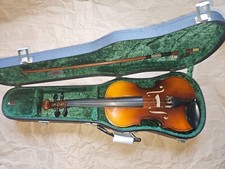Suzuki Etude model 220 size 1/4 Violin, Japan w/ case bow, Very Good Condition