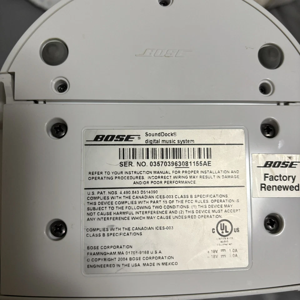 Bose Sound Dock Series 1 White Digital Music System Speaker Untested - Image 3 of 3