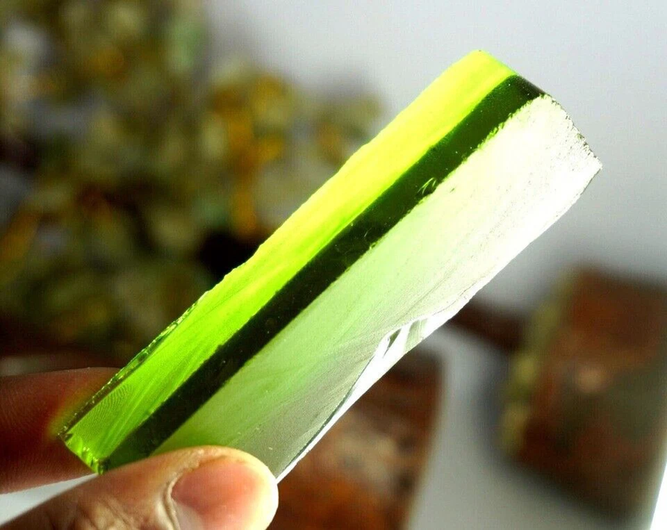 150 Ct Alexandrite Color Changing Rough Uncut Loose Gemstone - Image 2 of 4